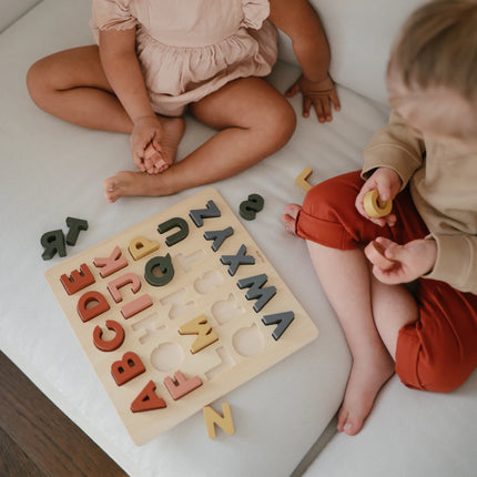 Mushie Puzzel Wooden Letters